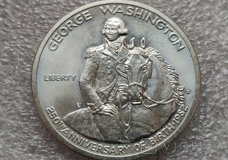 1/2 доллара США 1982 (М,Д, -‘‘Д’’ - Денвер !)‘‘250 лет со дня рождения Джорджа Вашингтона’’