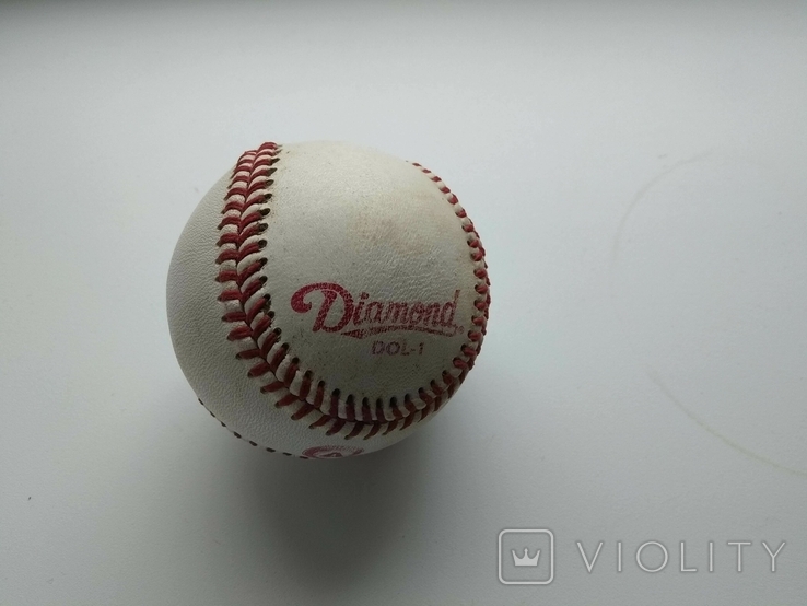 Бейсбольный мяч Diamond.