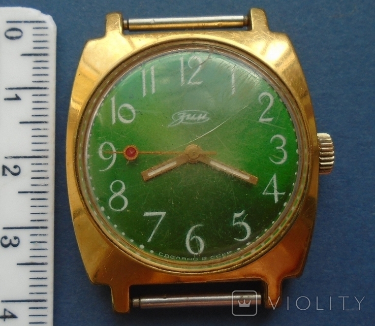 Часы ЗиМ. АУ 10. Зеленый циферблат.