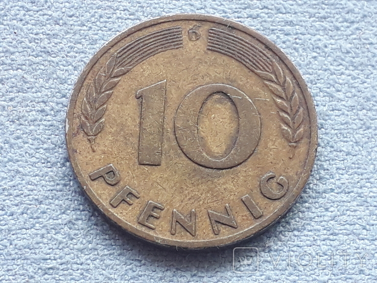 Германия 10 пфеннигов 1950 года D