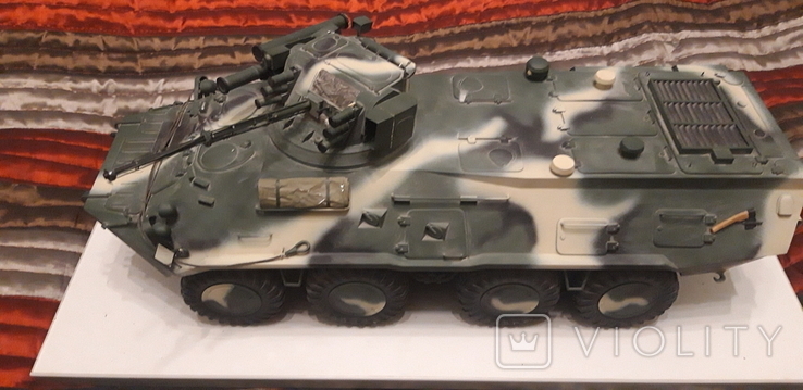 Масштабная модель бронетранспортера БТР-4МВ1
