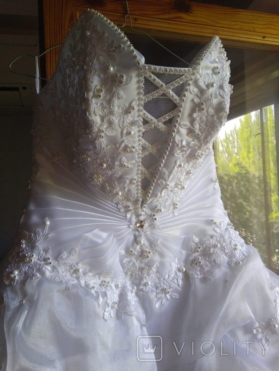Два свадебных платьев и сумка для одежды, фото №13