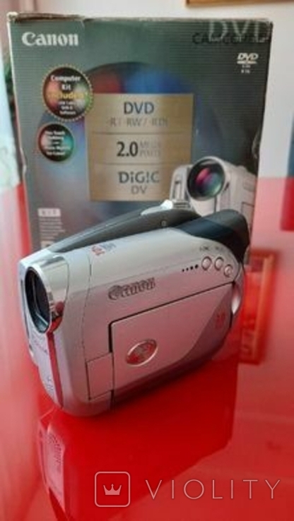 Цифровая видеокамера Canon DC21, фото №2