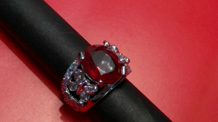 Кольцо серебряное 925 натуральный рубин, белый сапфир., фото №6