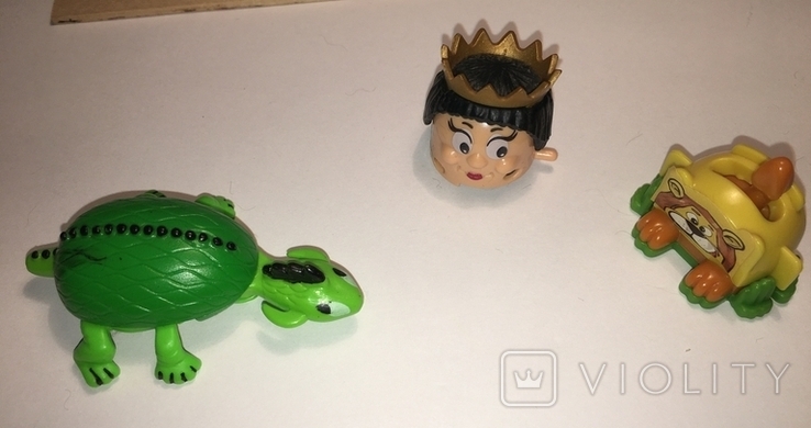 Кіндер-сюрприз королева, голова на колесах, черепаха на колесах, лев, фото №3