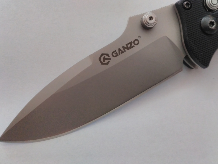Нож для туриста - складной Ganzo G704 (длина: 200мм, лезвие: 86мм), черный