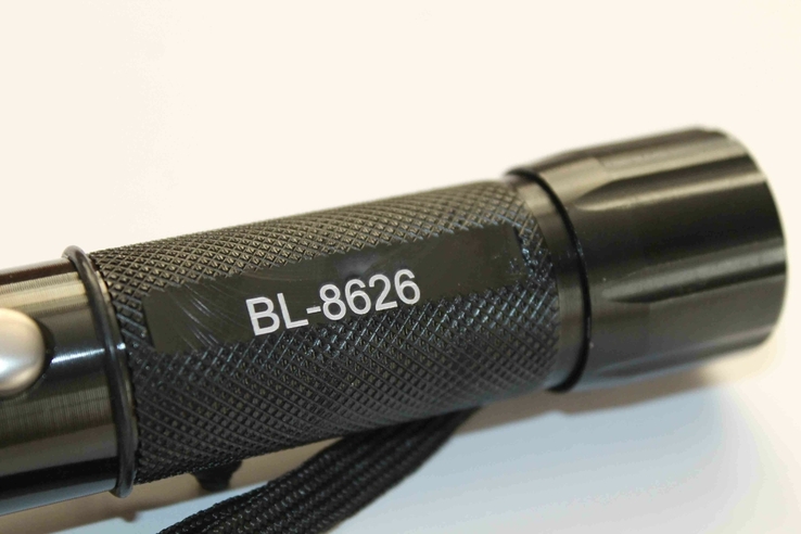 Фонарь BL-8626 с двумя зарядками + Аккумулятoр, фото №6