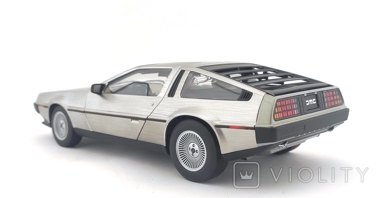 1/18 DeLorean DMC12 Coupe 1981 silver Auto Art, фото №6