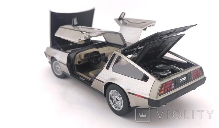 1/18 DeLorean DMC12 Coupe 1981 silver Auto Art, фото №10