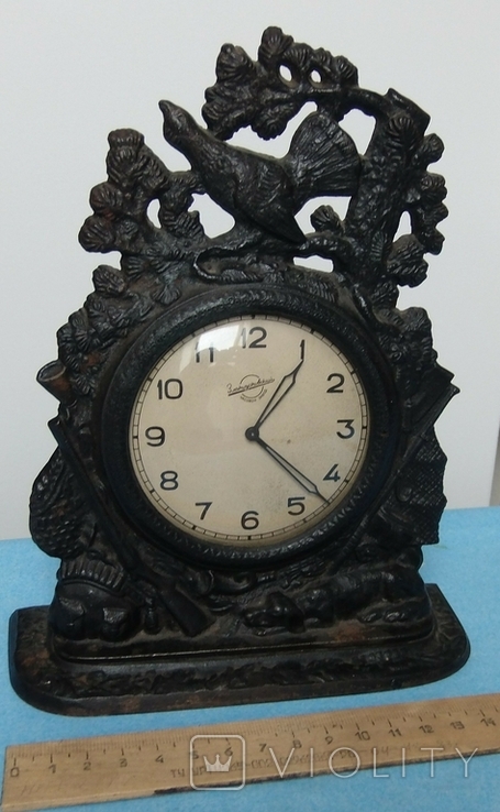 Часы Охота Куса 1956г. Настольные каминные чугун, фото №2