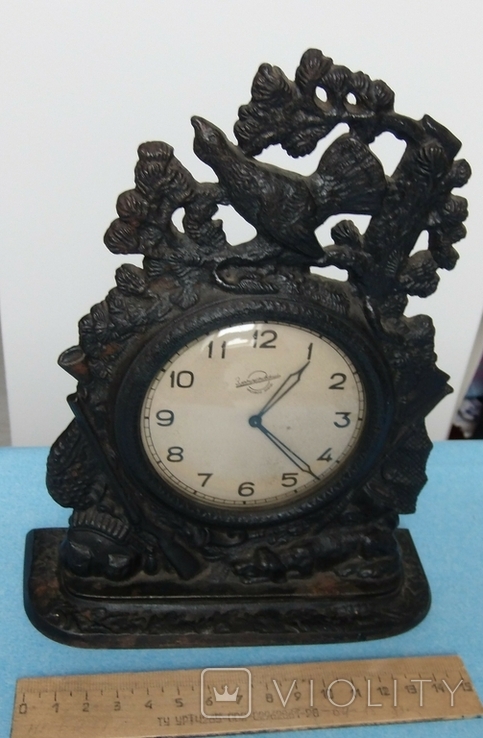 Часы Охота Куса 1956г. Настольные каминные чугун, фото №3