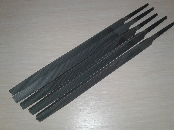 Напильники трехгранные 150 мм (5 штук)