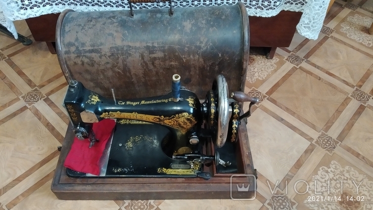 Старая швейная рабочая машинка SINGER, фото №2