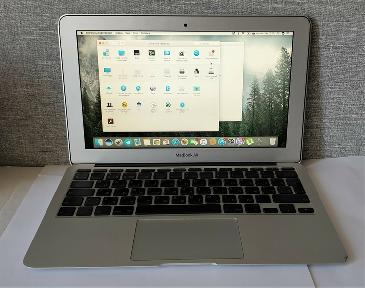 Ноутбук Apple MacBook Air 2010 A1370