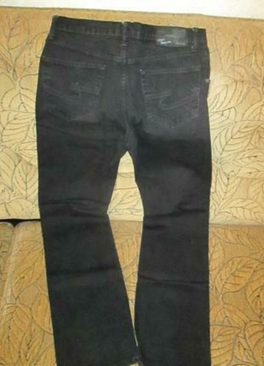 Новые мужские фирменные джинсы colins