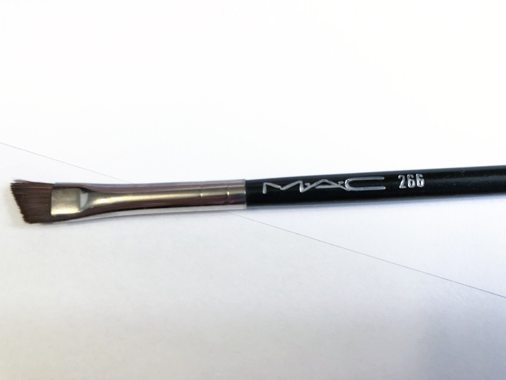 Кисть для бровей mac small angle brush 266 оригинал, numer zdjęcia 3