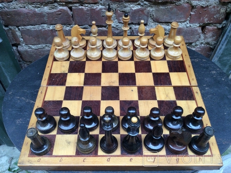 Шахматы с доской, фото №2