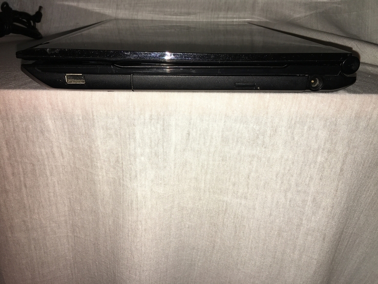 Ноутбук Fujitsu AH532 15,6" i3-2370M/4gb/500gb/Intel HD3000/ 3 часа, фото №3
