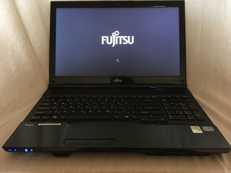 Ноутбук Fujitsu AH532 15,6" i3-2370M/4gb/500gb/Intel HD3000/ 3 часа, фото №9