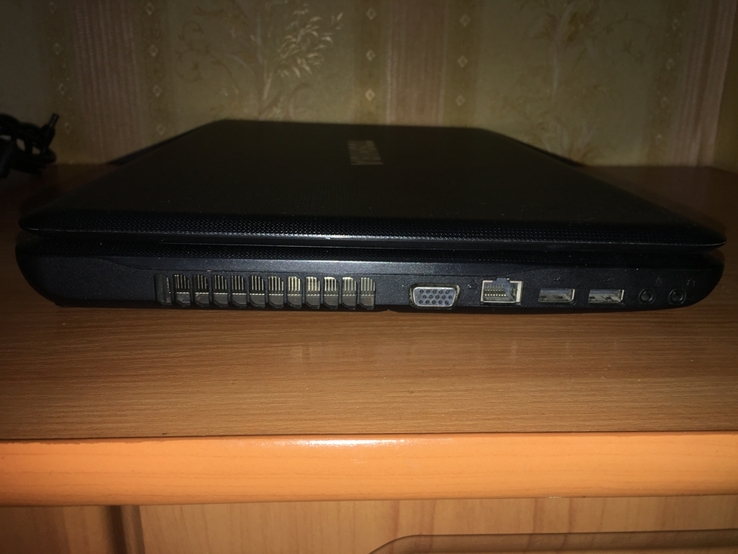 Ноутбук Toshiba C660 T4500/4gb/320gb/Intel HD, фото №3
