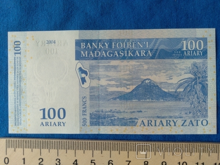 100 ариари Мадагаскара, фото №2