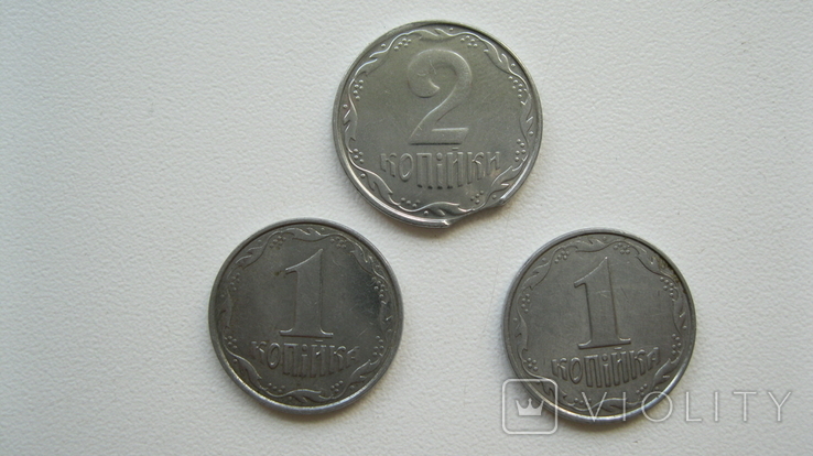 Монети 1 копійка 2004 1,1 ВА + монета 2 копійки з одруженням "викус", фото №2