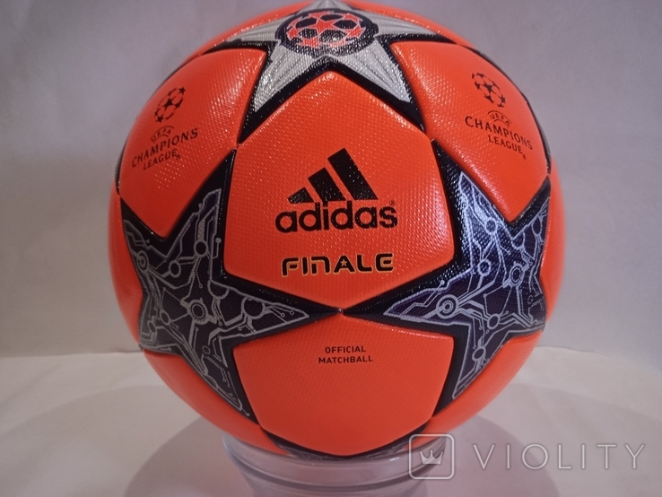 UEFA Champions League Soccer Ball Season 12/13 Adidas Finale 12, photo number 2