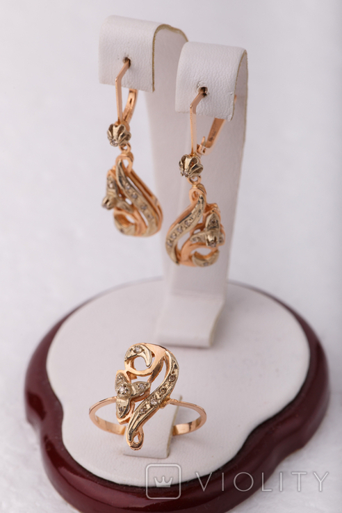 Золотые серьги и кольцо с бриллиантами СССР, фото №2