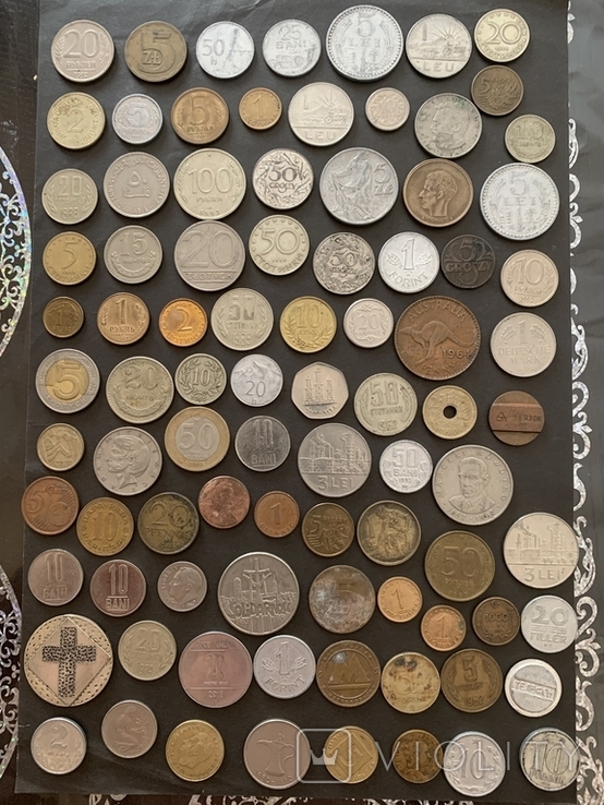 153 різних монет Європи