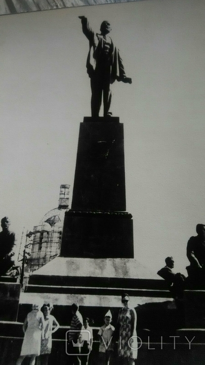 Памятники Ленину. 2 фото., фото №3