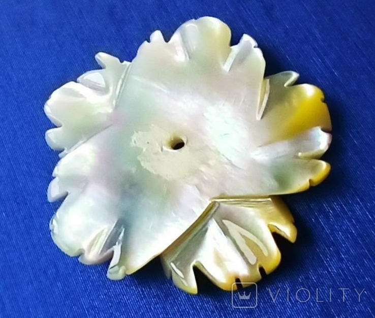 Перламутр белый цветок 35 мм, фото №5