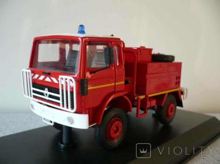 Renault RVI 95-130 - пожарный 1:43 Norev, фото №4