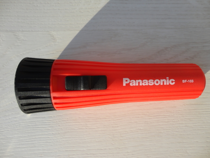 Фонарь Panasonic на батарейках D (R20)красный, фото №3