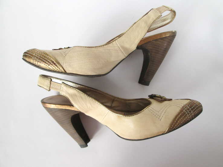 Б/У Босоножки женские закрытые с острым носком на каблуке Натуральная кожа MEDEA, фото №5