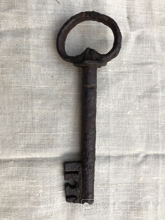 Великий середньовічний ключ, фото №3