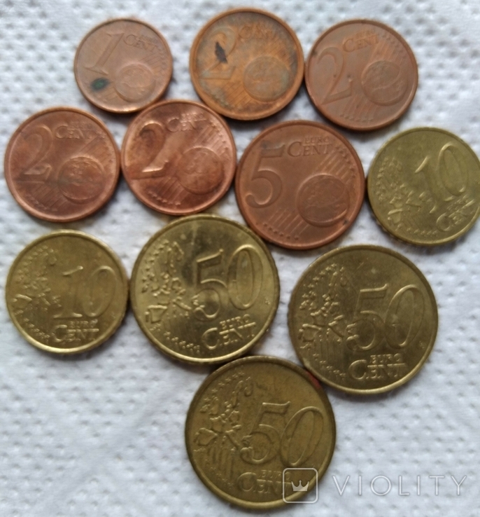 Евро-центы разные