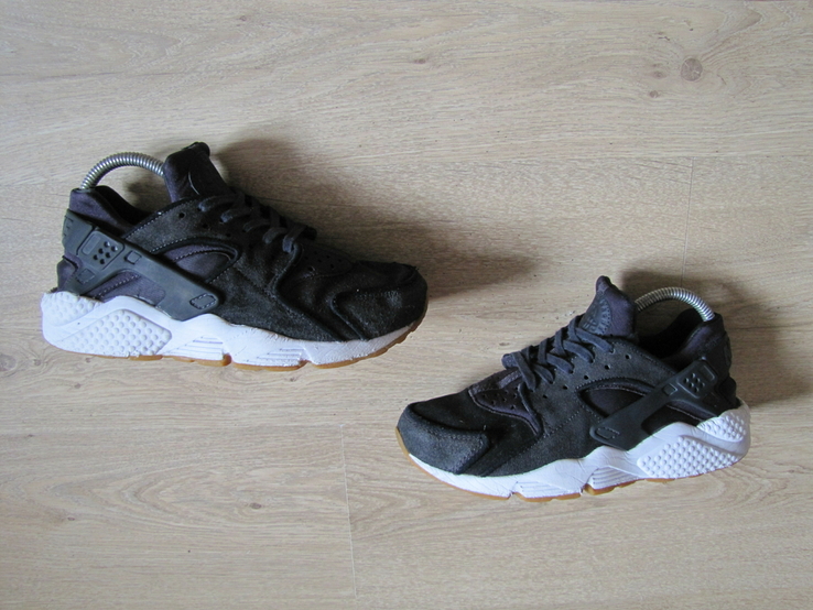 Модные детские кроссовки Nike air huarache оригинал в хорошем состоянии