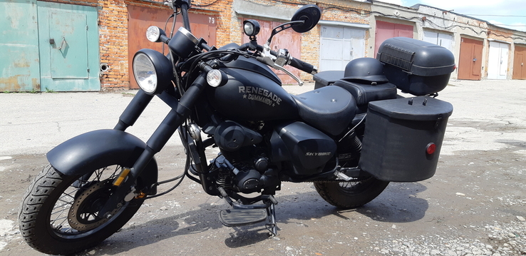 Мотоцикл круизёр SkyBike RENEGADE Commando 250, 2017 года выпуска