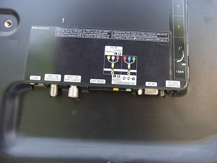 Телевізор SAMSUNG UE32C6800USXZG на Ремонт чи запчастини 32 дюйма з Німеччини, фото №9
