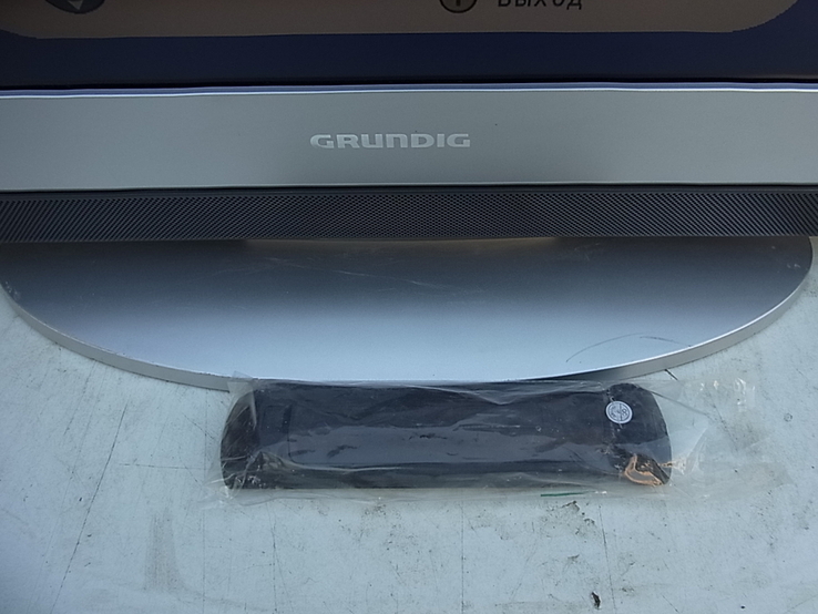 Телевізор GRUNDIG 32 SILBER + пульт з Німеччини, фото №4