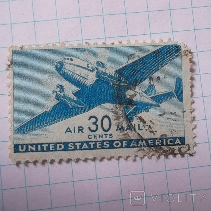 Марка.США.1941-1944 Двухмоторный транспортный самолет, фото №3