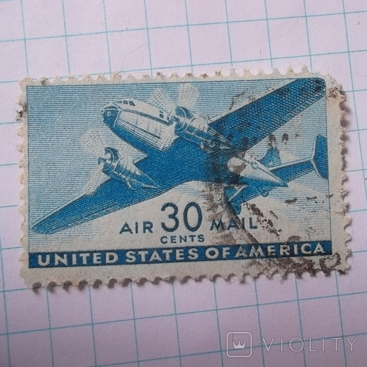 Марка.США.1941-1944 Двухмоторный транспортный самолет, фото №4