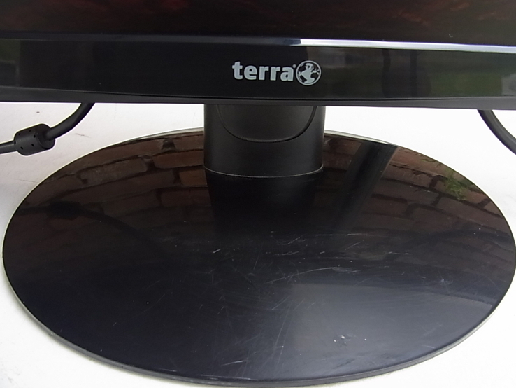 Монітор TERRA 2210W TFT - LCD 21,5 Дюймів з Німеччини, numer zdjęcia 5