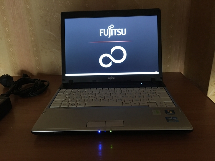 Ноутбук Fujitsu P701 12" i3-2330M/4gb/SSD 120gb/Intel HD 3000/ 3 часа, фото №6