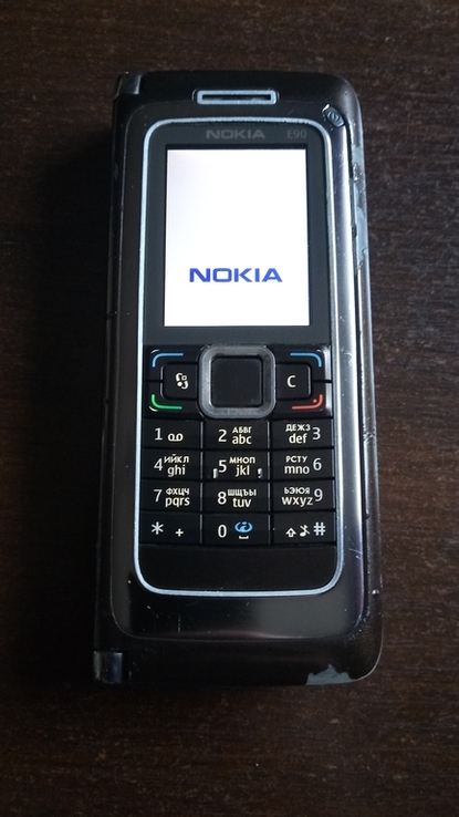 Мобильный телефон Nokia е90, фото №3