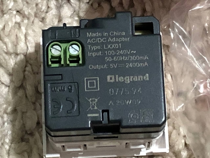 Розетка USB Legrand. 1 шт., numer zdjęcia 5