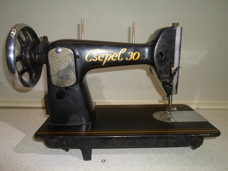Прямо строчная Швейная машинка - Csepel 30, Чепель 30, производство Венгрия, фото №3
