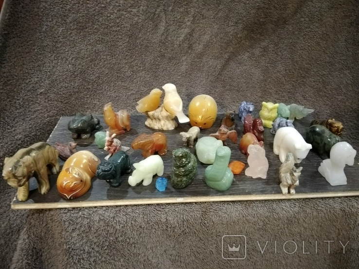 Колкция разных фигурок из натуральных камней 33 шт
