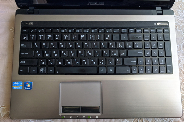 Ноутбук Asus А53E (15,6"/Intel Core i5-2450M/6 Gb/500 Gb HDD), фото №3