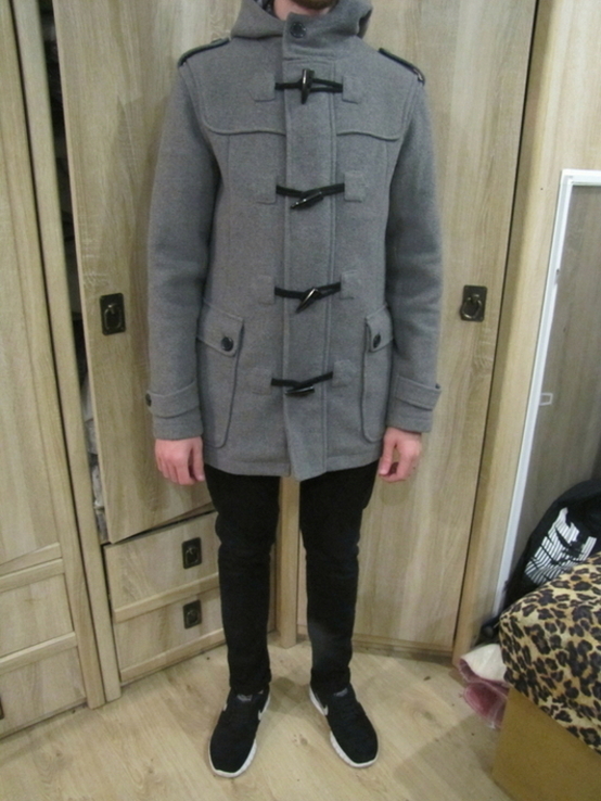 Модное мужское демисезонное пальто AVANT PREMIERE оригинал в отличном состоянии
